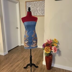 STRAPLESS women's dress